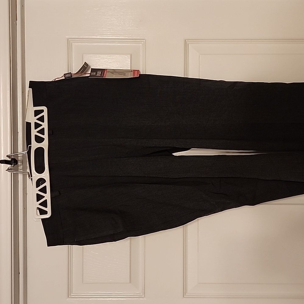 Van Heusen Slim Fit Flex Suit Pants 34 x 34